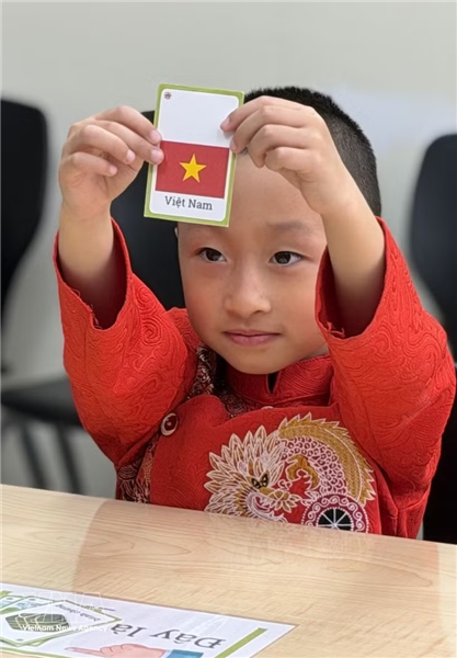 弘扬越南语：搭建海外越裔青少年与祖籍国之间的桥梁