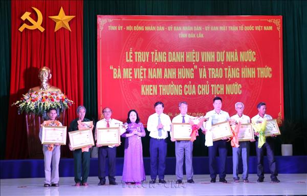 Truy tặng danh hiệu, mãi mãi khắc ghi công ơn của các Mẹ Việt Nam anh hùng