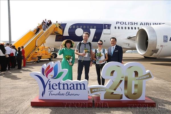 Phu Quoc airports 3,300m runway lights up ahead of landmark flight inspections