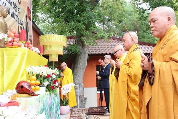 Vietnamese community in Germany marks 79th War Invalids and Martyrs Day