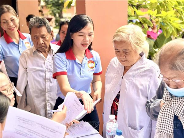 Hiện thực hóa chủ trương khám sức khỏe định kỳ miễn phí cho người dân