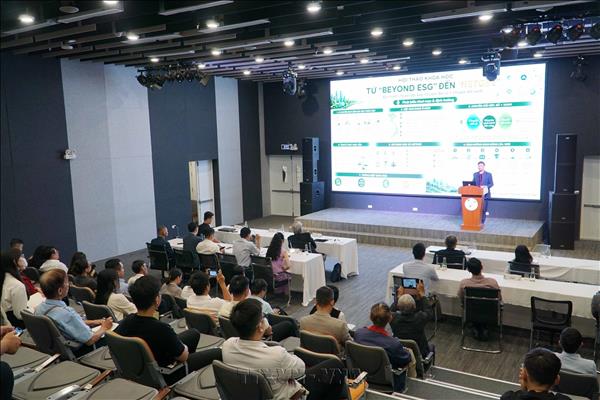 Doanh nghiệp chuyển đổi xanh dựa trên dữ liệu và công nghệ số