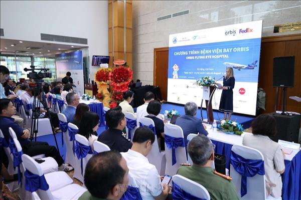 Hợp tác quốc tế đào tạo nhân lực chăm sóc mắt chất lượng cao cho người dân