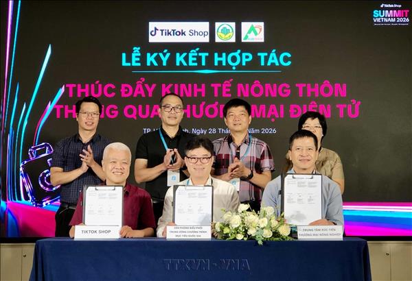 Thúc đẩy kinh tế nông thôn qua thương mại điện tử