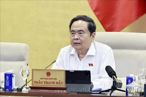쩐 타인 먼 국회의장, 법률 보급·교육 위한 국가 디지털 생태계 구축해야…