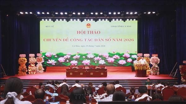 Chuyển trọng tâm sang “dân số và phát triển", nâng chất lượng cuộc sống