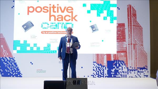 Sinh viên Việt Nam góp mặt tại Trại Hè hacker mũ trắng quốc tế tại LB Nga