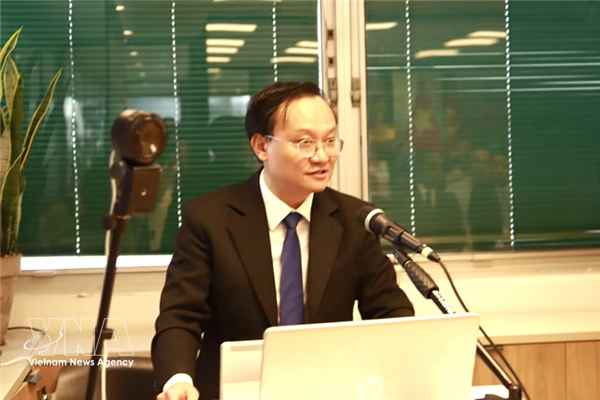 第33次外交会议：越南在中东问题上把稳立场 灵活开展外交工作