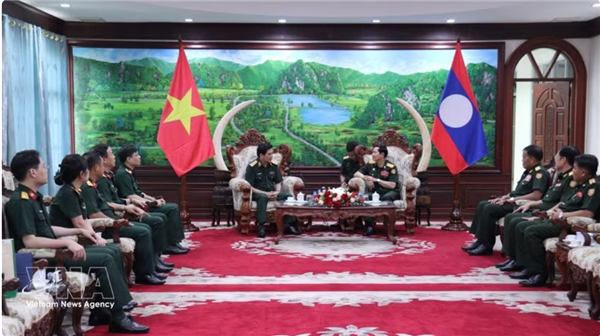 Vietnam - Laos : la coopération en médecine militaire franchit un nouveau cap