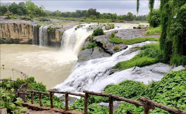 Lam Dong steps up efforts to retain UNESCO global geopark status