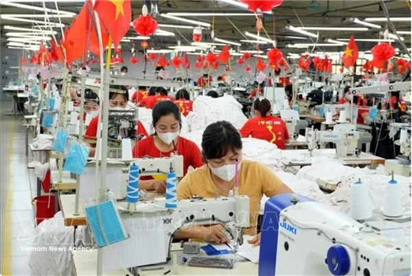 La France franchit une nouvelle étape vers la ratification de laccord de protection des investissements UE-Vietnam