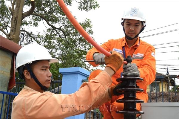 Energy-saving drive gathers pace amid soaring summer power demand