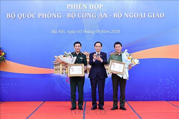 Hội nghị Ngoại giao 33: Thực hiện hiệu quả Quy chế phối hợp ba Bộ: Quốc phòng, Công an và Ngoại giao