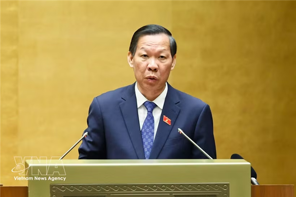 越南第十六届国会首次非常规会议：高效开发资源 坚定维护国家主权