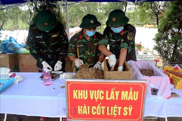DNA testing begins for over 1,000 unidentified war martyrs at Thanh Hoas Ham Rong cemetery