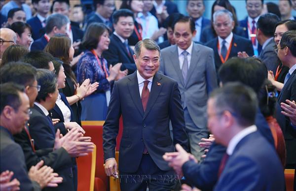 នាយករដ្ឋមន្ត្រីលោក ឡេ មិញ ហ៊ឹង៖ ប្រែក្លាយកិត្យានុភាពកិច្ចការបរទេសទៅជាប្រភពធនធានអភិវឌ្ឍន៍