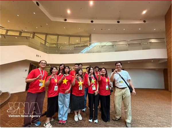 De jeunes talents scientifiques vietnamiens à lAsian Science Camp 2026