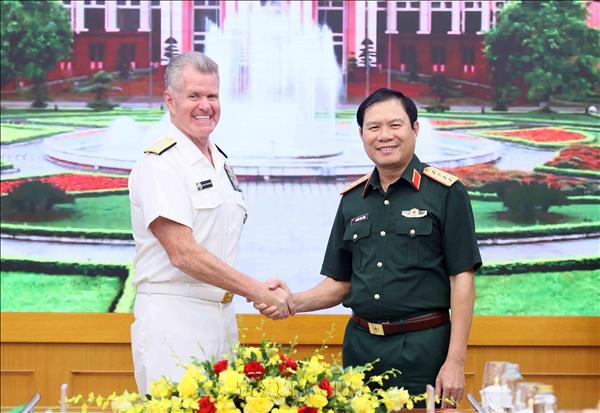Đại tướng Nguyễn Tân Cương hội kiến Tư lệnh Bộ Tư lệnh Thái Bình Dương (Hoa Kỳ)