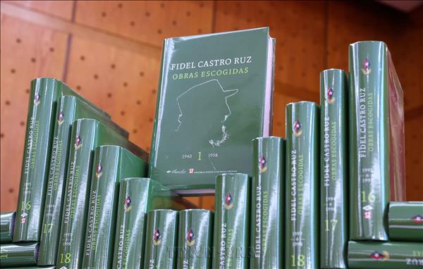Presentan en Vietnam la colección Fidel Castro. Obras recogidas