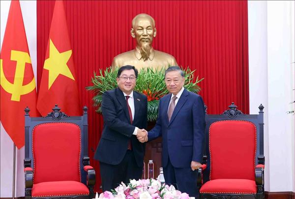 អគ្គលេខាបក្ស ប្រធានរដ្ឋវៀតណាមលោក តូ ឡឹម ទទួលជួបឯកអគ្គរដ្ឋទូតម៉ាឡេស៊ីប្រចាំវៀតណាមដែលមកជម្រាបលា