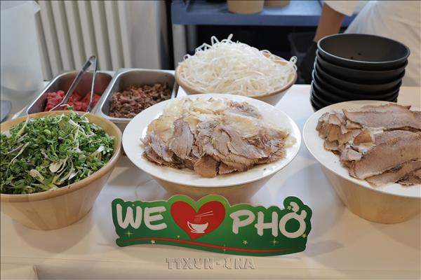 Pho Cultural Roadshow brings Vietnams cuisine to European audiences
