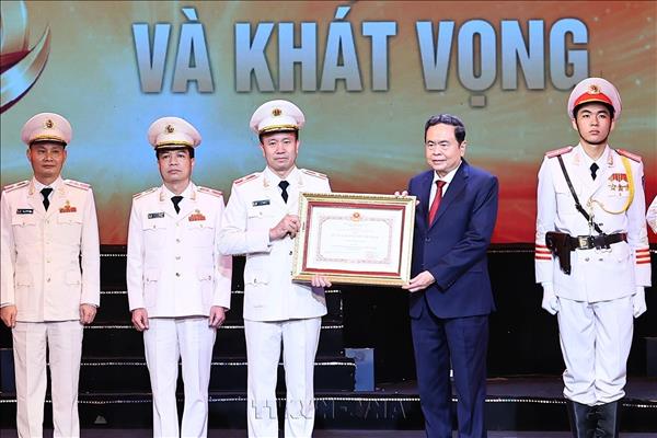 ប្រធានរដ្ឋសភា៖ នគរបាលសេដ្ឋកិច្ចសក្តិសមជា ដាវមុតស្រួច ក្នុងការបង្ការ ប្រយុទ្ធប្រឆាំងនឹងឧក្រិដ្ឋកម្ម
