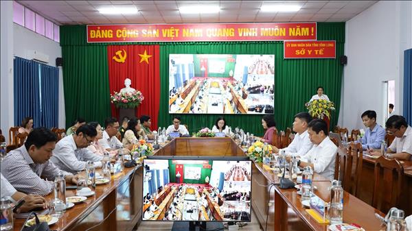 Tăng tốc khám sức khỏe miễn phí, lập hồ sơ sức khỏe điện tử cho người dân