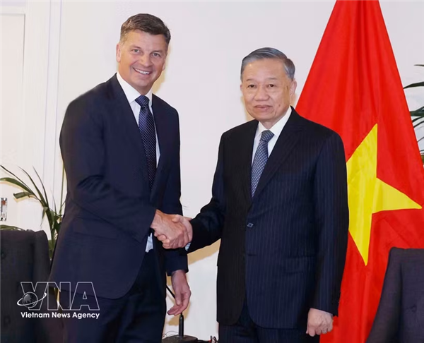 越共中央总书记、国家主席苏林会见澳大利亚自由党与国家党联盟领导人