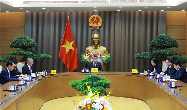 Thủ tướng Chính phủ Lê Minh Hưng điện đàm với Thủ tướng Vương quốc Hà Lan Rob Jetten