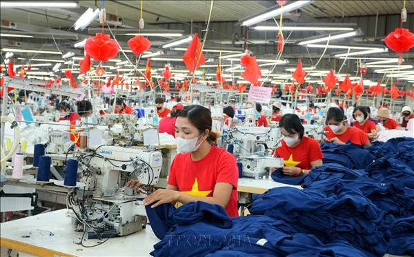 Vietnams Textile, Garment Exports Top 27 bln US Dollars in Seven Months