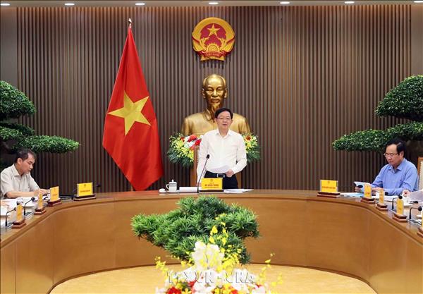 Phó Thủ tướng Hồ Quốc Dũng: Tháo gỡ thực chất các vướng mắc về đất đai, môi trường, khai thác khoáng sản và nguồn vật liệu