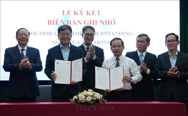 Thúc đẩy hợp tác nghiên cứu khoa học xã hội và nhân văn giữa Việt Nam và Hàn Quốc