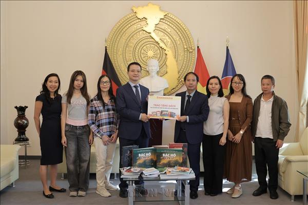 Vietnam-Germany Cooperation Strengthened in Educational Publishing