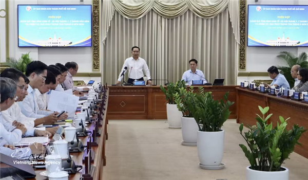 胡志明市全力冲刺两位数经济增长目标