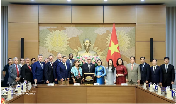 Le Vietnam et les États-Unis renforcent leur coopération dans léducation et la formation