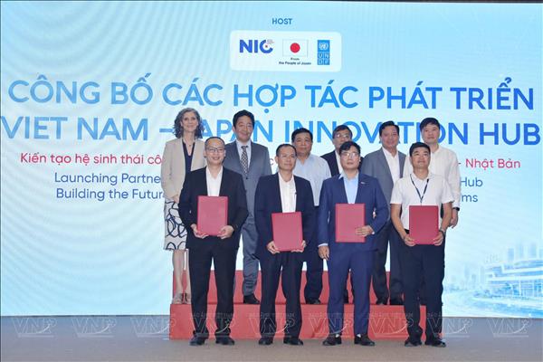 Vietnam, Japan Deepen Cooperation to Build Regional Innovation Ecosystem