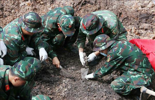 Eight mass graves uncovered at Le Thi Rieng Park in Ho Chi Minh City