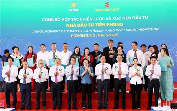 Phú Thọ khởi công tổ hợp 5 dự án với tổng vốn đầu tư hơn 7.200 tỷ đồng