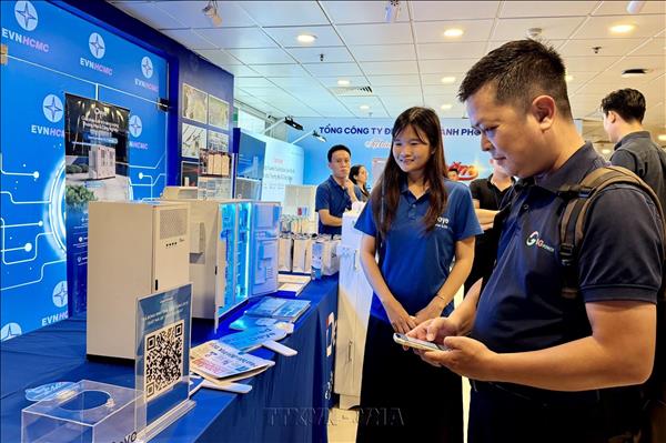 Chuyển dịch năng lượng tạo đòn bẩy phát triển kinh tế xanh