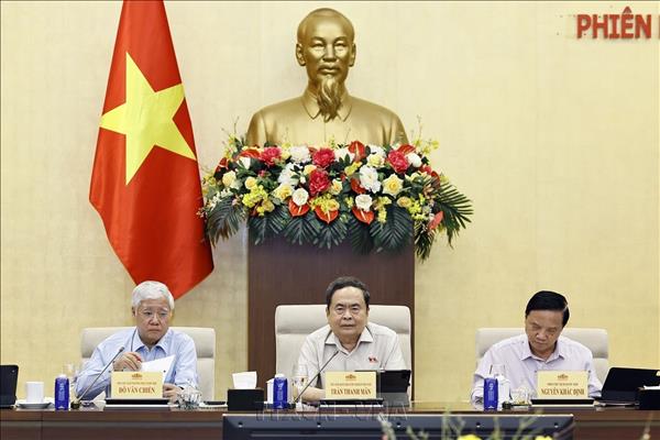 ລັດ​ຖະ​ບານ​ສະ​ເໜີ​​ໂຮ​ມ 4 ໂຄງ​ການ​ເປົ້າ​ໝາຍ​ແຫ່ງ​ຊາດເຂົ້າ​ກັນ