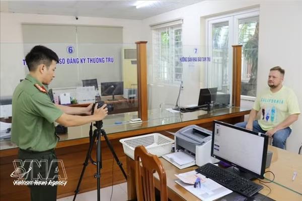 Иностранцы, законно въехавшие во Вьетнам, смогут по желанию получить учётную запись электронной идентификации
