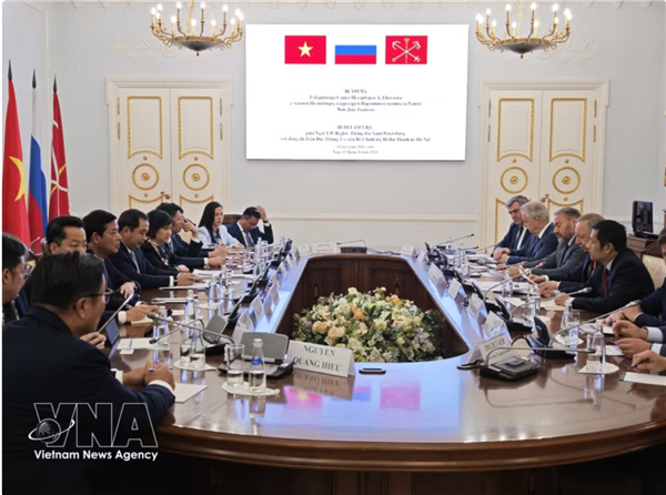 Hanoï sollicite lexpertise russe pour accélérer le développement de ses chemins de fer urbains