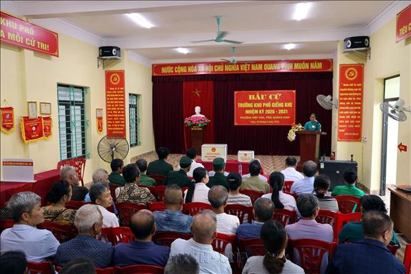 Rộn ràng ngày bầu cử trưởng thôn, bản, khu phố ở Quảng Ninh