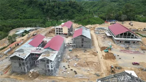 3000余人争分夺秒建设边境地区学校