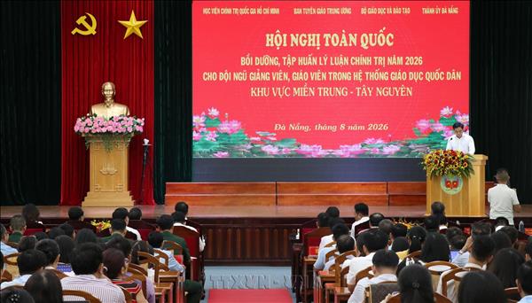 Đổi mới giáo dục lý luận chính trị trong bối cảnh chuyển đổi số
