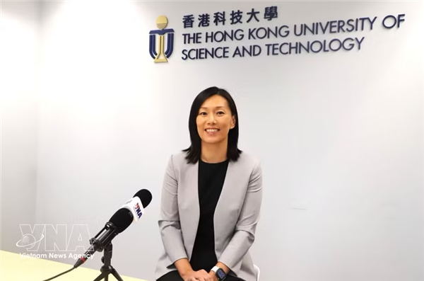 Hong Kong, un pôle de formation aux technologies de pointe pour les étudiants vietnamiens