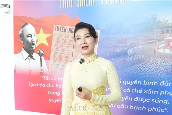 Công nghệ đưa công chúng Trở về thời khắc thiêng liêng của ngày 2/9/1945