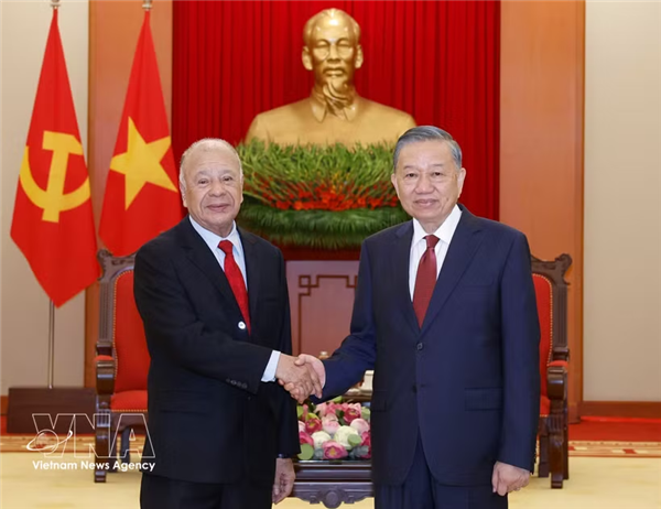 越共中央总书记、国家主席苏林会见墨西哥劳动党高级代表团