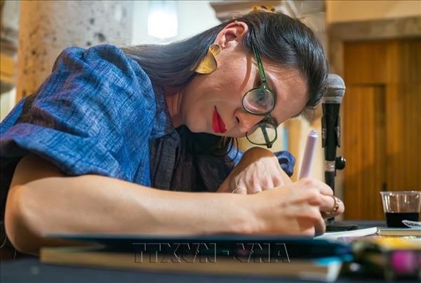  81 năm Cách mạng Tháng Tám và Quốc khánh 2/9: Những vần thơ chưa một lần đặt chân tới Việt Nam