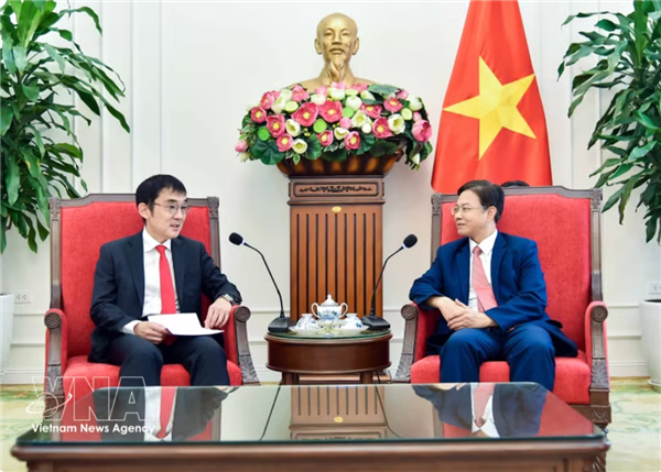 LERIA prêt à contribuer aux discussions de lAPEC 2027 au Vietnam